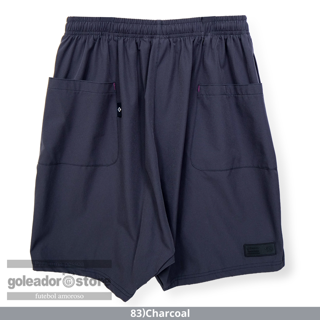 ナイロンストレッチ ショートパンツ